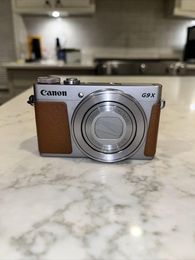 Canon PowerShot G9 X Mark II 20.1MP Digital Camera