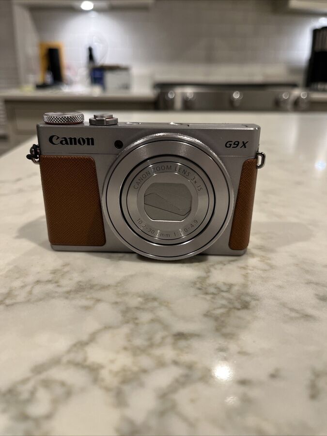 Canon PowerShot G9 X Mark II 20.1MP Digital Camera